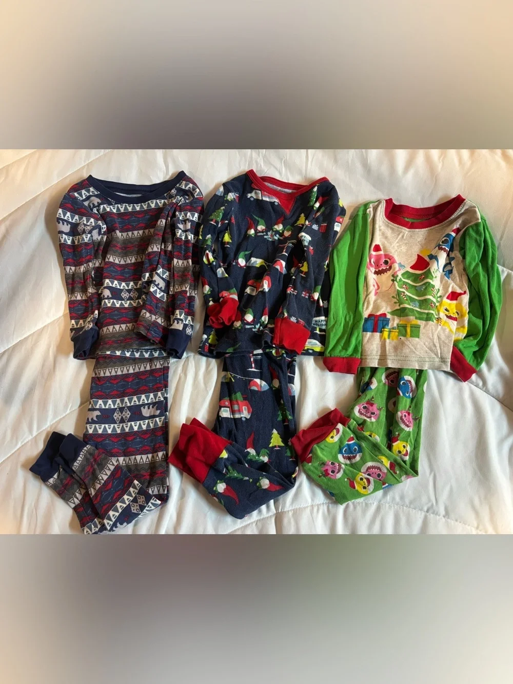 Kids Holiday Navy & Red Pajama Set - Festive Sleepwear baby shark set of 3. 2T